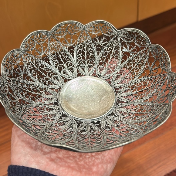 Vintage Silver Filigree candy dish Bowl - Picture 5 of 7